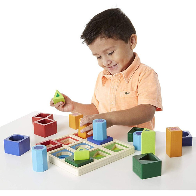 Drewniany sorter kształtów i kolorów 10582