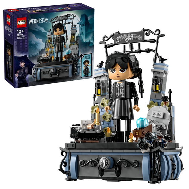 LEGO Wednesday 76780 Figurka Wednesday Addams z Rączką