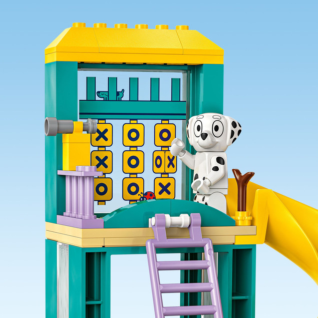 LEGO Bluey 11201 Bluey, Łatko i Zabawa na Placu Zabaw (4+)
