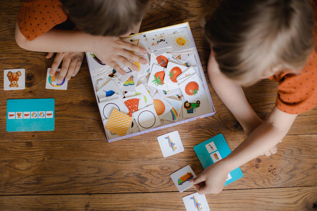 ZABAWY PRZEDSZKOLAKA Zajęcia Dydaktyczne 3+ Adamigo