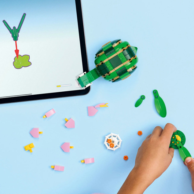 LEGO Creator 3 w 1 31377 Żółw i Kwiat Lilii Wodnej – 3w1 Zwierzęta Kameleon Żaba