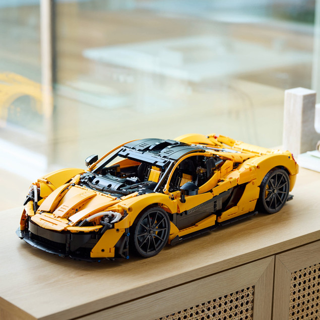 LEGO Technic 42172 McLaren P1™ – Kolekcjonerski Hipersamochód do Zbudowania