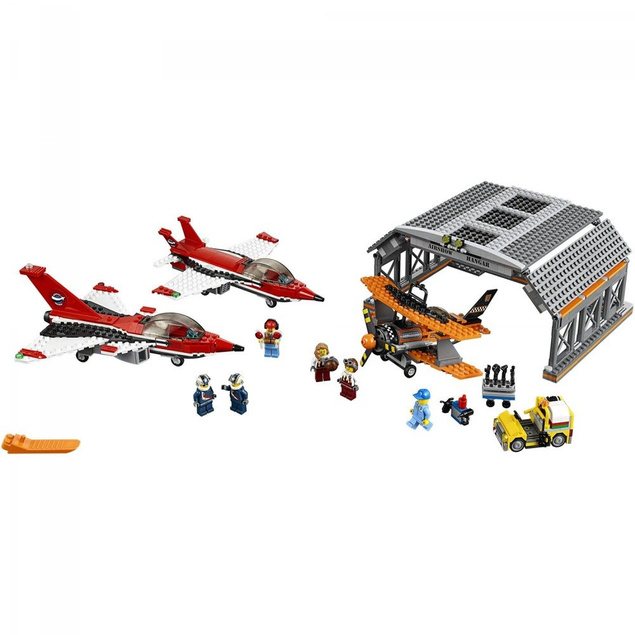 KLOCKI Pokazy lotnicze LEGO CITY Lotnisko 60103 