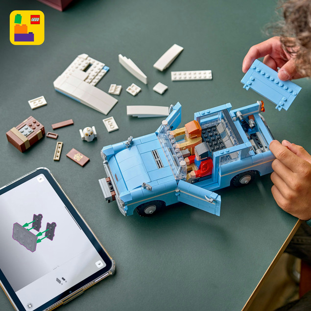 LEGO Harry Potter 76424 Latający Ford Anglia™ z Minifigurkami
