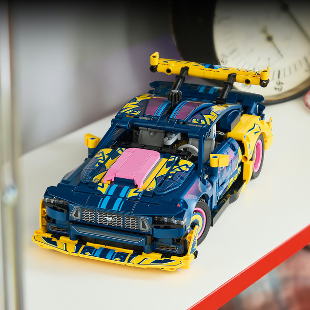 LEGO Technic 42236 Tuningowy Ford Mustang GT – Zestaw do Modyfikacji