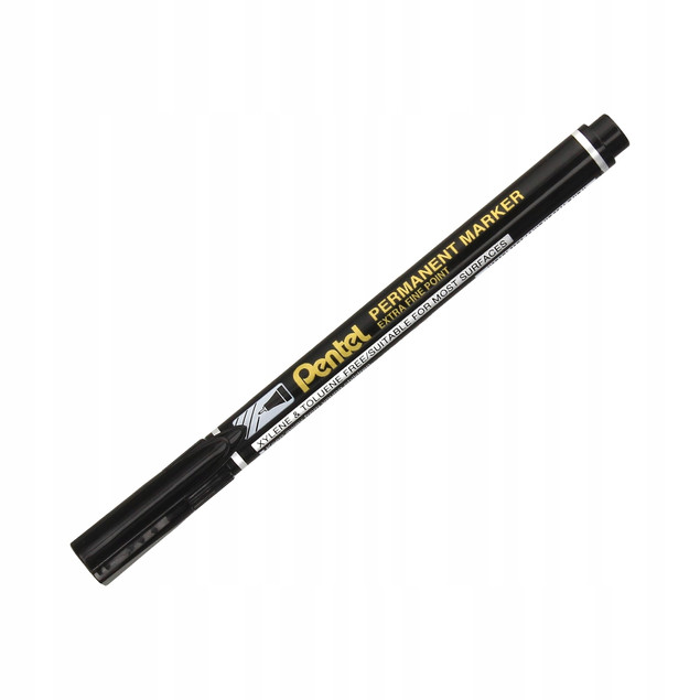Marker permanentny Pentel NF450 0,6 mm czarny