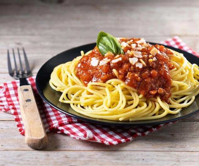 Gotowy makaron Spaghetti Liguori z sosem