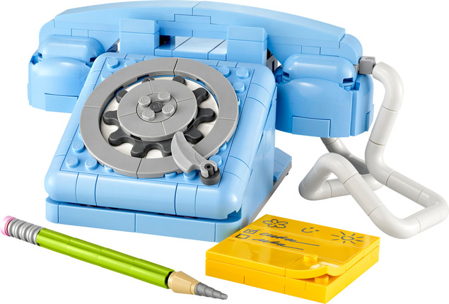 Klocki LEGO Creator 3w1 Telefon Retro 31174 8+ 383 el.