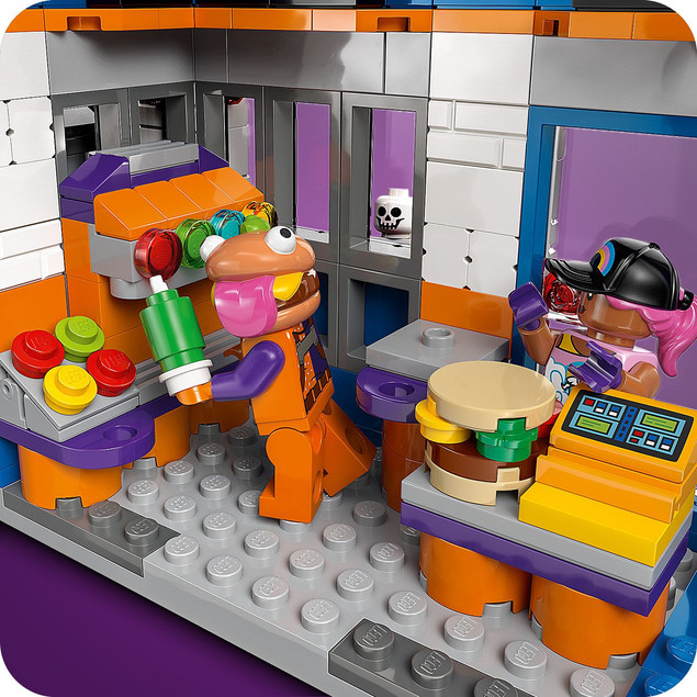 LEGO Fortnite 77076 Restauracja Durrr Burger – Kultowa Figurka Kolekcjonerska