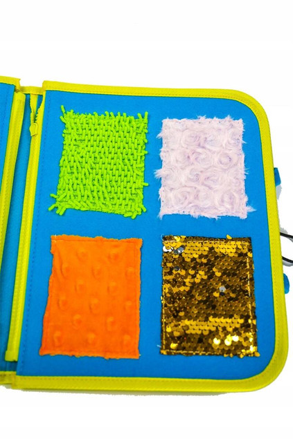 Tablica manipulacyjna Montessori z zegarem sensorycznym