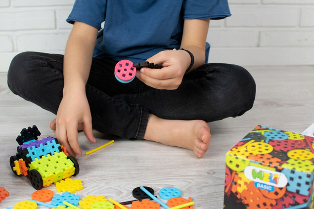 Klocki Meli Basic Constructor 60 el. Uzupełnienie Zestawu z Kołami i Osiami